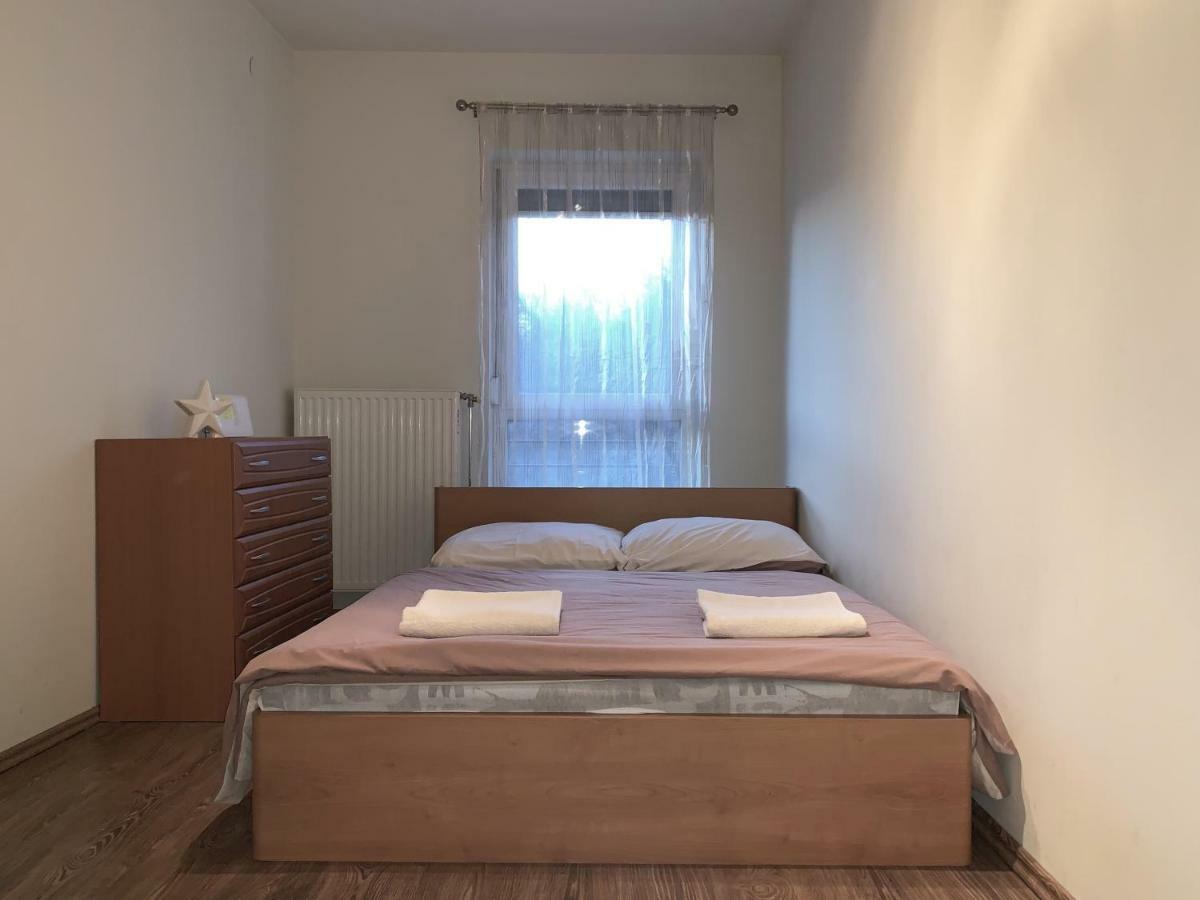 Апартаменты St. Peter Apartman Печ Экстерьер фото